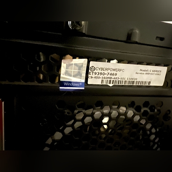 CyberPowerPC Gamer - Picture 10 of 11